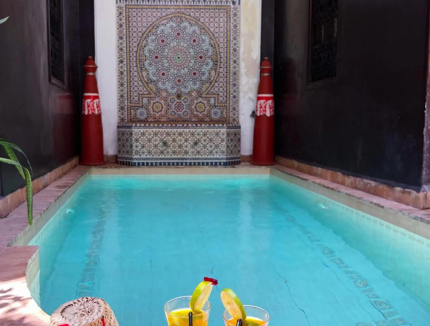 Riad La Porte Rouge By La Siredrah Marrakesh