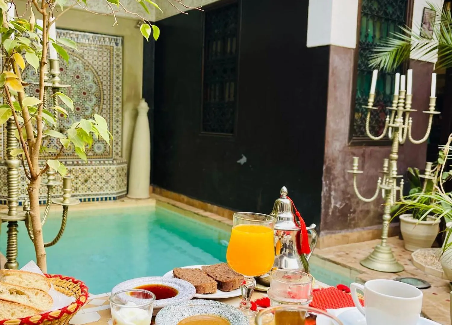 ****  Riad La Porte Rouge By La Siredrah Marrakesh Marokko